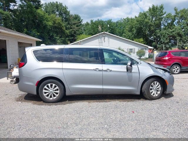 2019 CHRYSLER PACIFICA TOURING PLUS 13