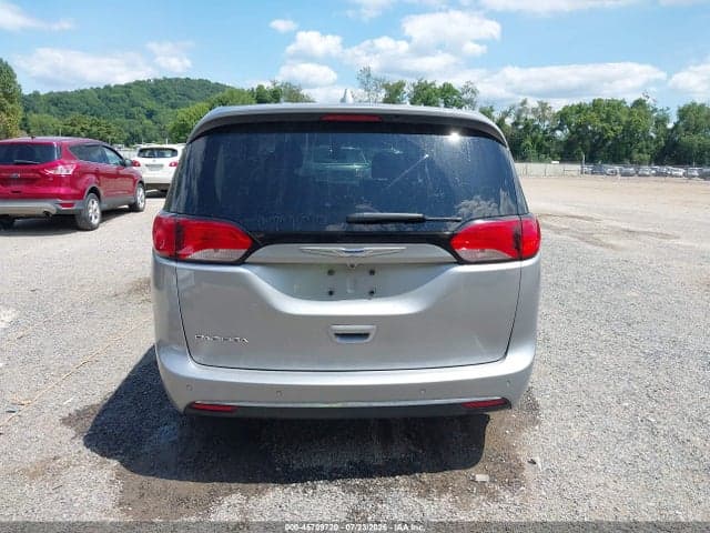 2019 CHRYSLER PACIFICA TOURING PLUS 16