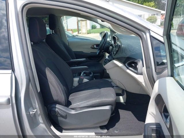 2019 CHRYSLER PACIFICA TOURING PLUS 5