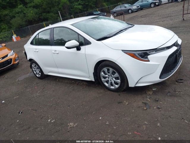 2022 TOYOTA COROLLA LE 1