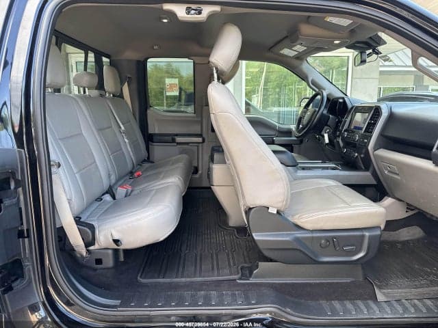 2020 FORD F-150 XLT 8