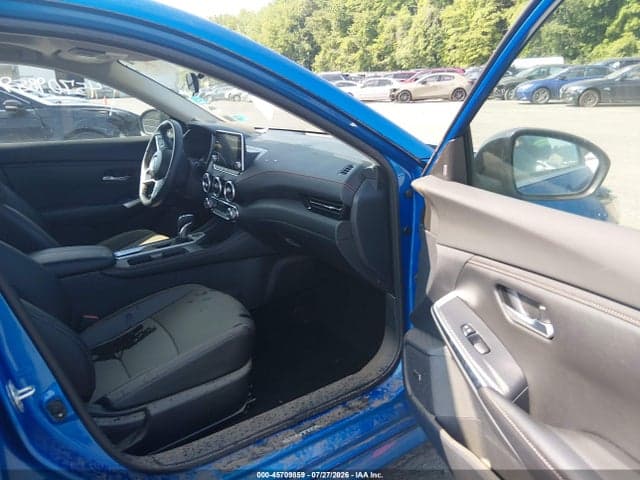 2022 NISSAN SENTRA SR XTRONIC CVT 5