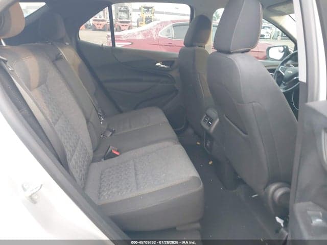 2022 CHEVROLET EQUINOX FWD LT 8