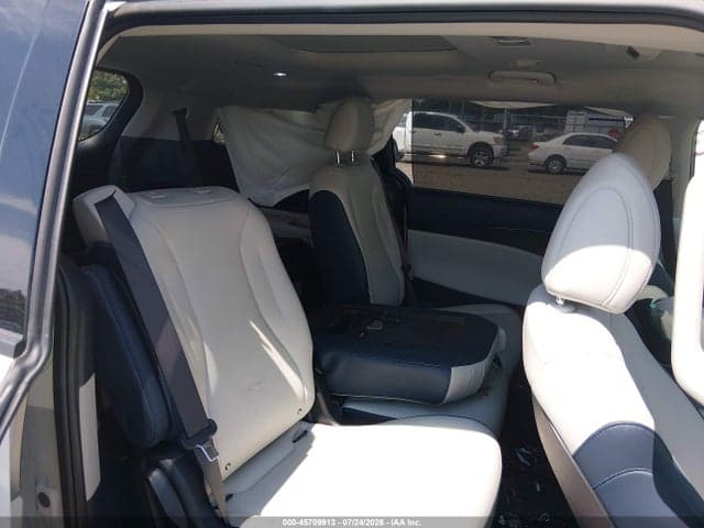 2025 KIA CARNIVAL MPV HYBRID SX 8