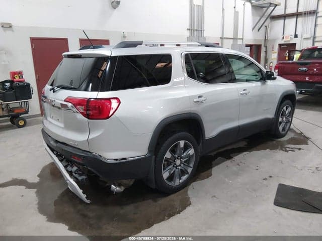 2017 GMC ACADIA SLT-2 4