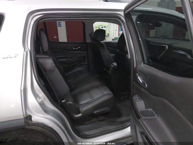 2017 GMC ACADIA SLT-2 8