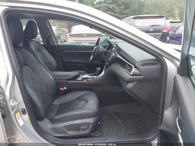2018 TOYOTA CAMRY XLE 5