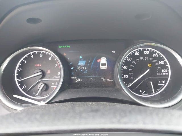 2018 TOYOTA CAMRY XLE 7