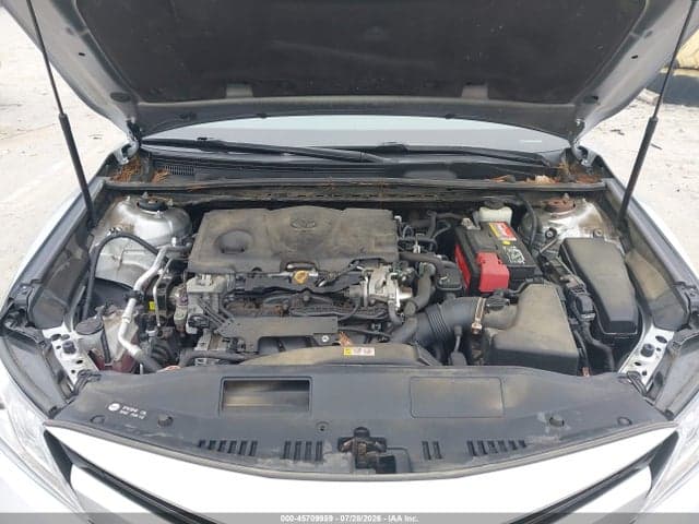 2018 TOYOTA CAMRY XLE 10