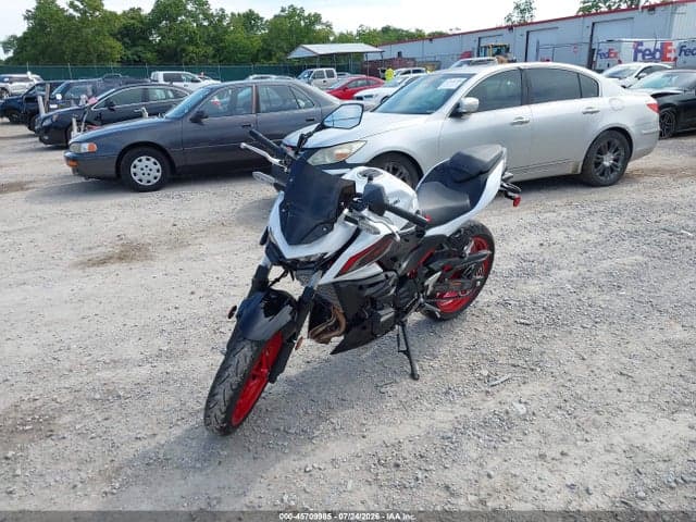 2026 KAWASAKI ER500 2