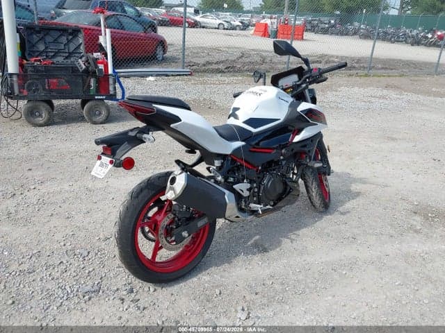 2026 KAWASAKI ER500 4
