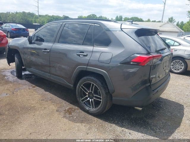 2019 TOYOTA RAV4 LE 3