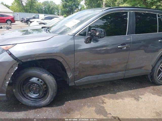 2019 TOYOTA RAV4 LE 6