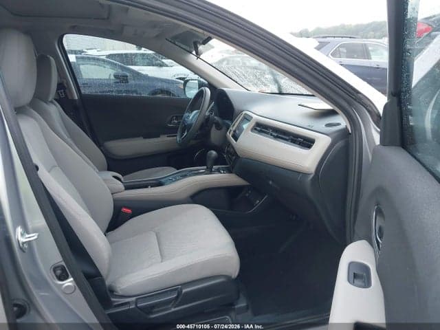 2022 HONDA HR-V 5