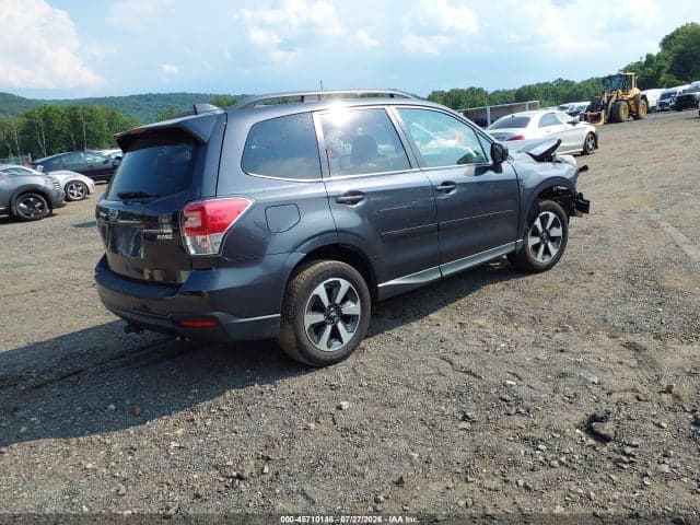 2017 SUBARU FORESTER 2.5I LIMITED 4