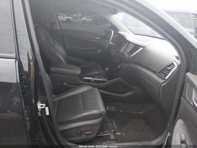 2017 HYUNDAI TUCSON LIMITED 5