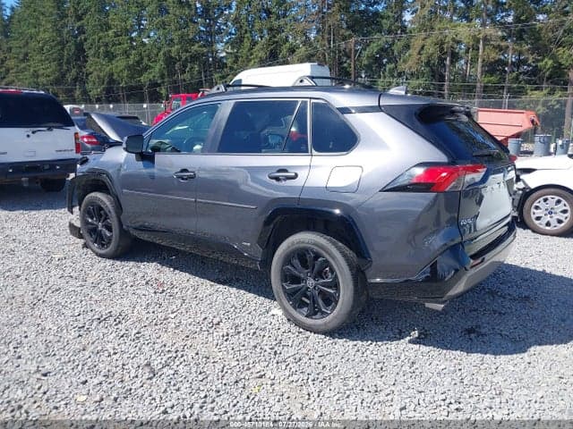 2023 TOYOTA RAV4 HYBRID SE 3