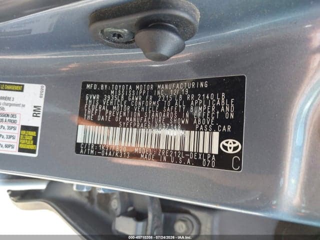 2020 TOYOTA COROLLA LE 9