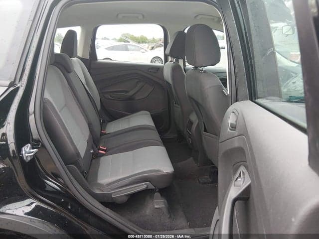 2017 FORD ESCAPE S 8