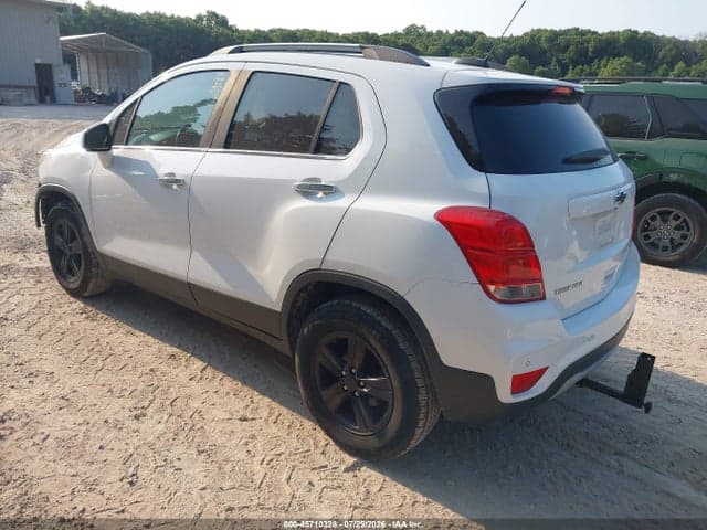 2017 CHEVROLET TRAX LT 3