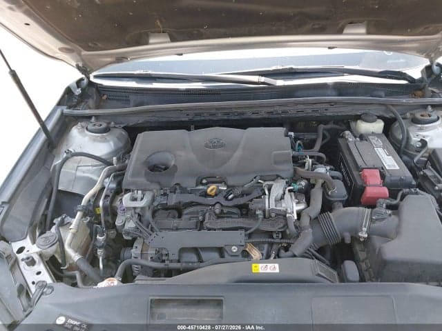 2018 TOYOTA CAMRY SE 10