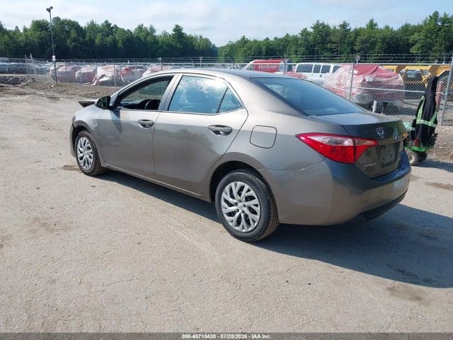 2019 TOYOTA COROLLA LE 3