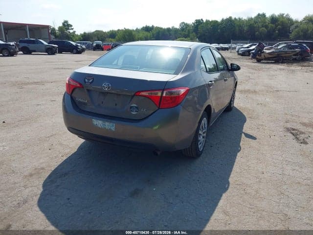 2019 TOYOTA COROLLA LE 4