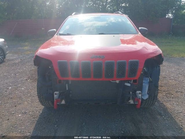 2019 JEEP CHEROKEE TRAILHAWK 4X4 6