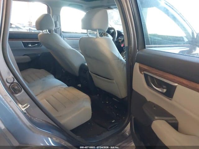 2017 HONDA CR-V EX 8