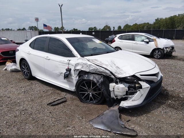 2021 TOYOTA CAMRY SE - 1