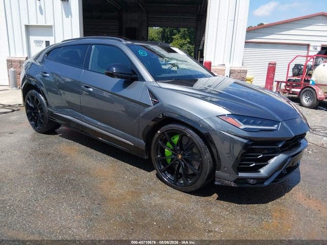 2020 LAMBORGHINI URUS
