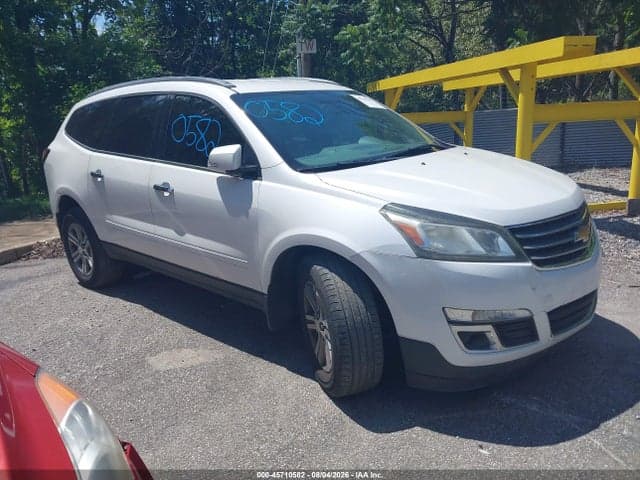 2017 CHEVROLET TRAVERSE LT 1