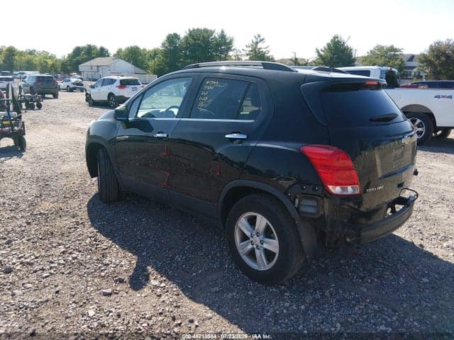 2019 CHEVROLET TRAX LT 3