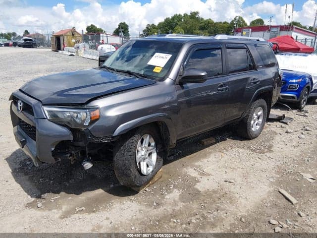 2018 TOYOTA 4RUNNER SR5 2