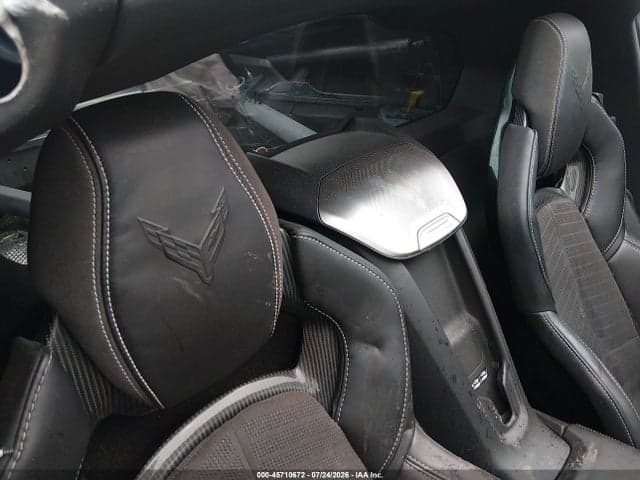 2024 CHEVROLET CORVETTE STINGRAY RWD 2LT 8