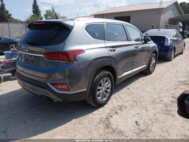 2020 HYUNDAI SANTA FE SE 4