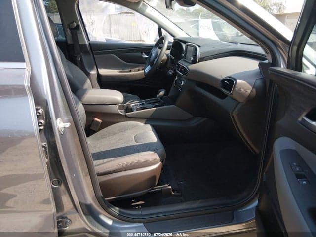 2020 HYUNDAI SANTA FE SE 5