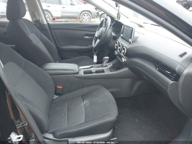 2024 NISSAN SENTRA SV XTRONIC CVT 5