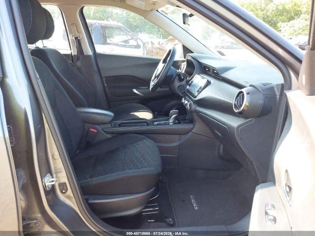 2024 NISSAN KICKS SV XTRONIC CVT 5