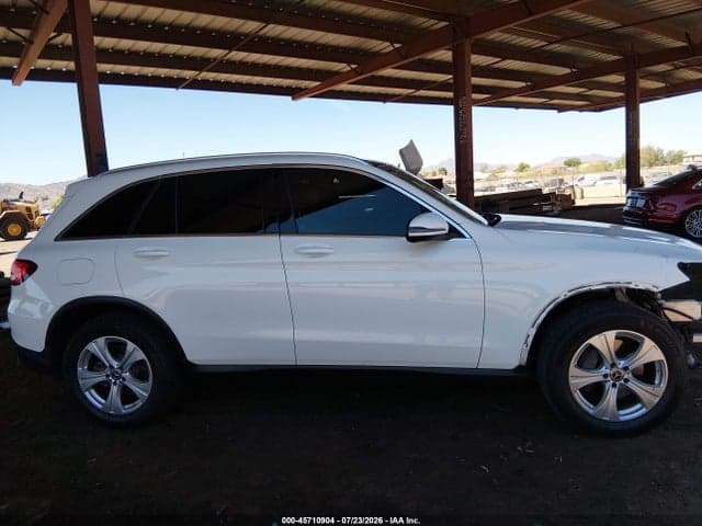 2018 MERCEDES-BENZ GLC 300 4MATIC 14