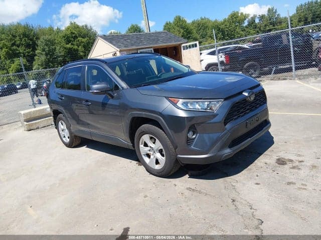 2019 TOYOTA RAV4 XLE - 1