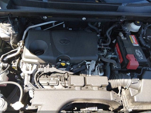 2019 TOYOTA RAV4 XLE 10
