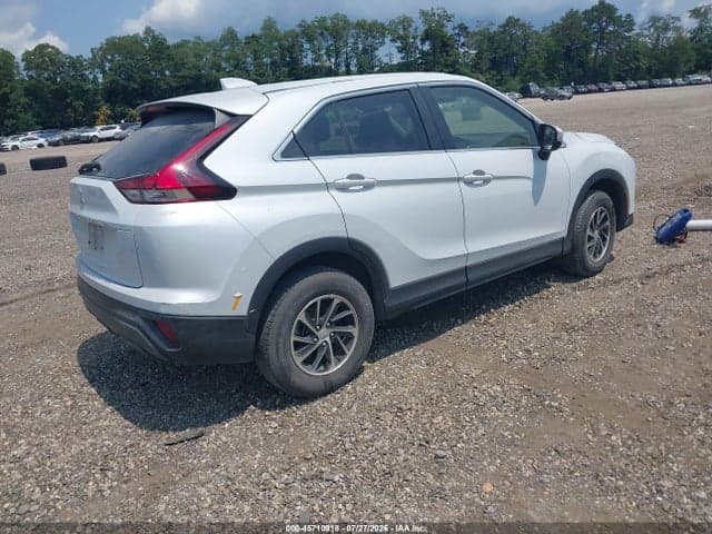 2022 MITSUBISHI ECLIPSE CROSS ES S-AWC 4