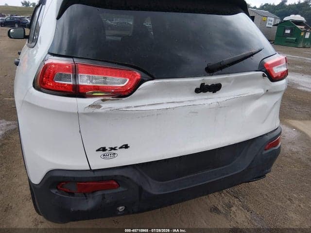 2017 JEEP CHEROKEE ALTITUDE 6