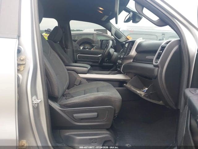 2019 RAM 1500 BIG HORN 5