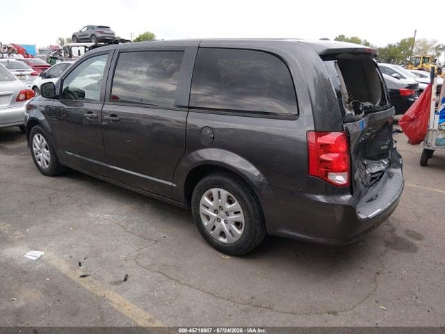 2019 DODGE GRAND CARAVAN SE 3