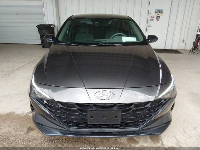 2021 HYUNDAI ELANTRA SE 6