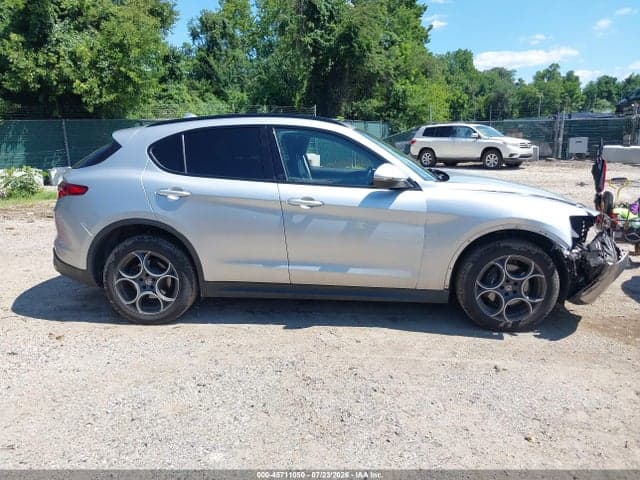 2018 ALFA ROMEO STELVIO SPORT AWD 13