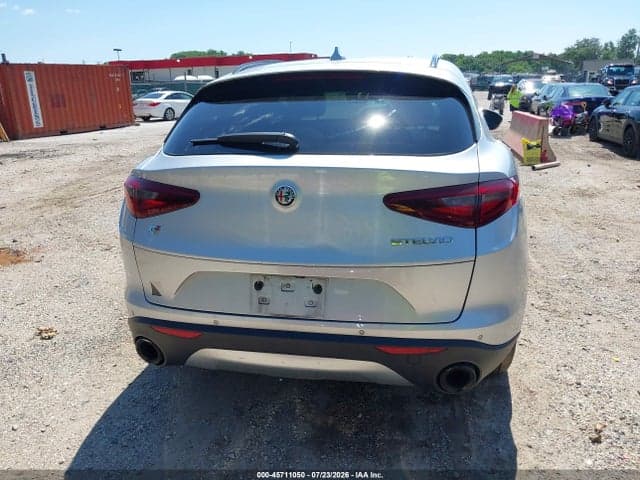 2018 ALFA ROMEO STELVIO SPORT AWD 16