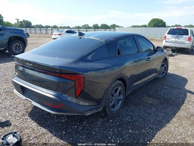 2025 KIA K4 LXS 4